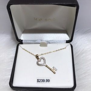 14K gold filled chain heart/key pendant